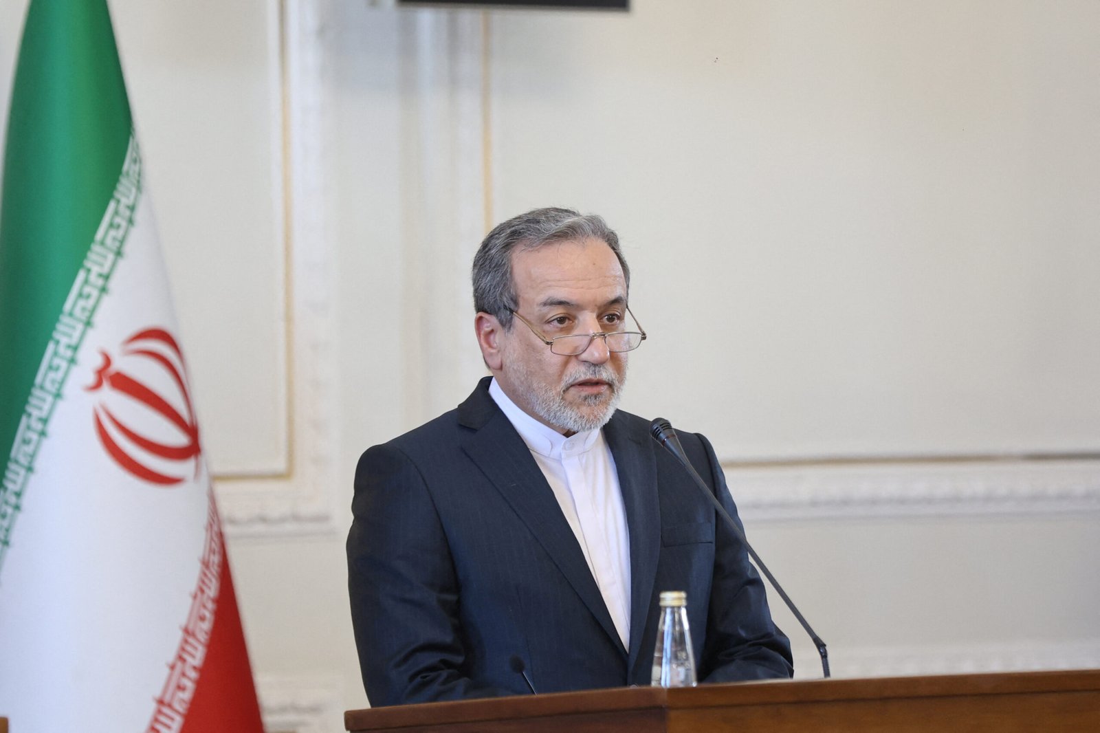 Iran’s Nuclear Talks with European Nations: Navigating a Tense Deadline
