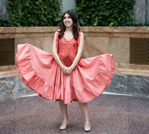 Feats of Fantasy: How a Software Engineer Codes Self-Twirling and Illuminating Gowns